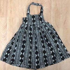Old Navy Black & White Halter Dress Size 18-24 M